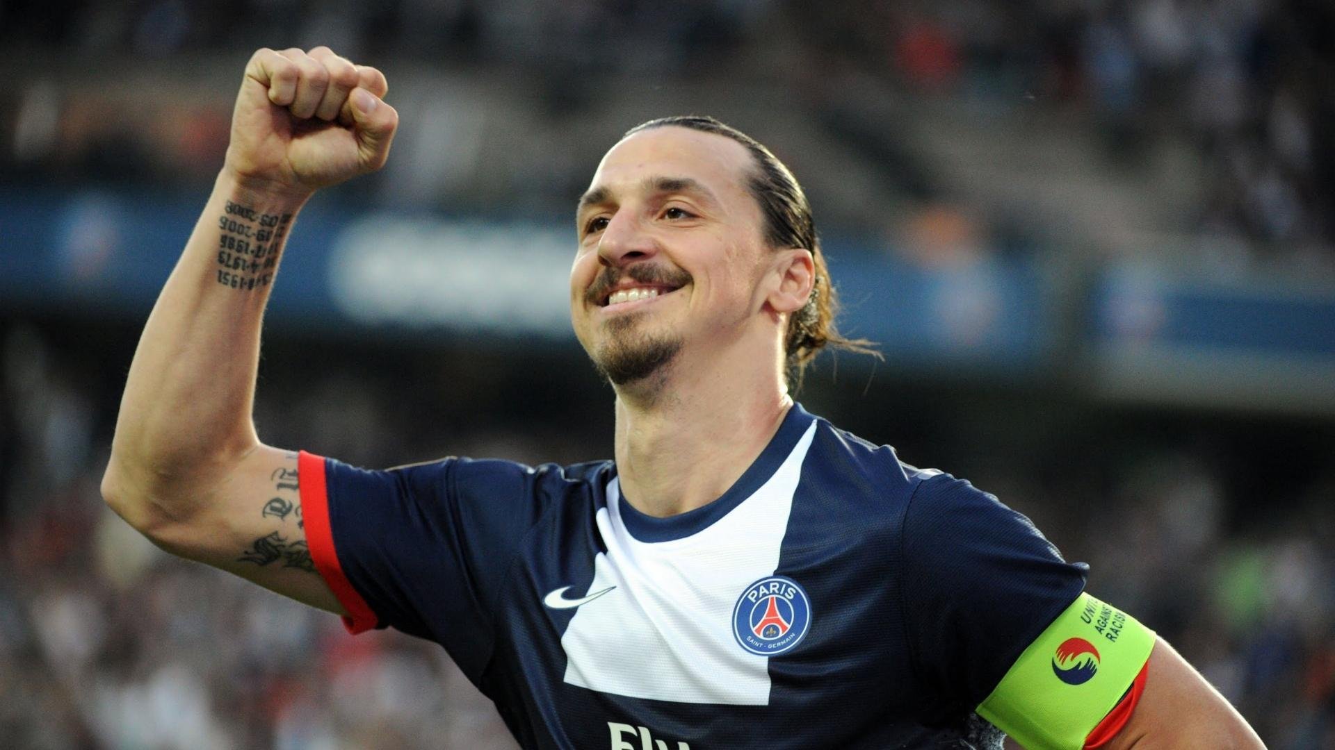 开云体育APP下载-姆巴佩获得法甲最佳球员奖，表现出色，法甲姆巴佩在哪个球队